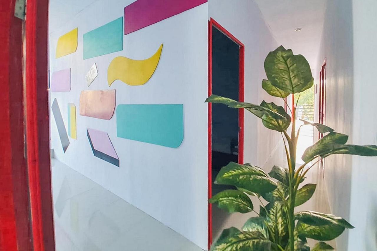 Sky Residence Tomohon Mitra Reddoorz Zewnętrze zdjęcie